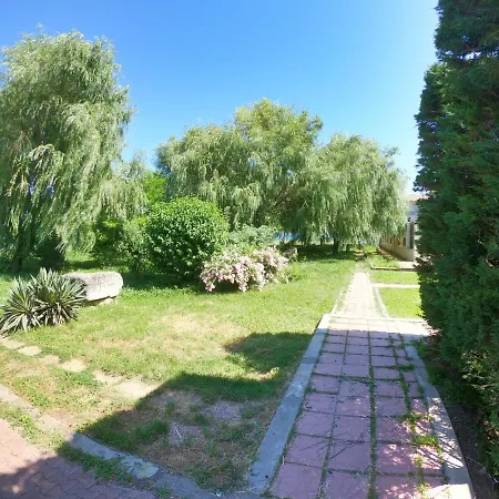 Apartament Tedy2,faleza Nord Apartament 3 Cu La Mare コンスタンツァ