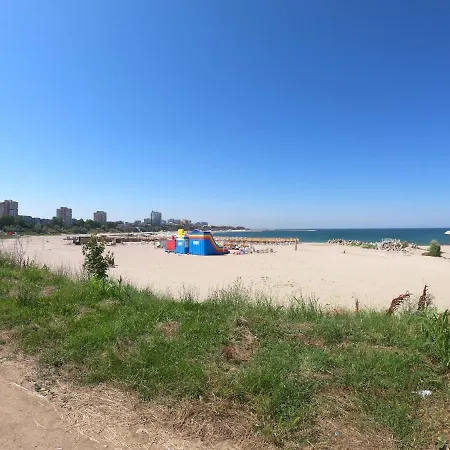 アパート Apartament Tedy2,faleza Nord Apartament 3 Cu La Mare *